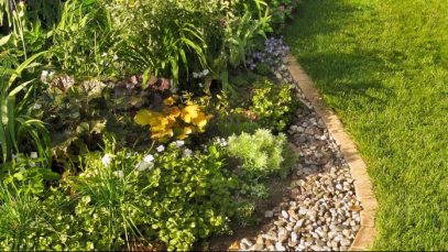 حوّل مساحتك الخارجية باستخدام أفكار تنسيق الحدائق بالحصى